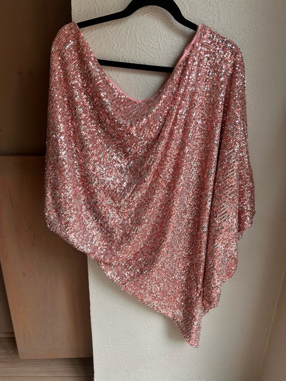 Merritt Caramela asymmetrical pink sequins plus size top 3X - Picture 6 of 9